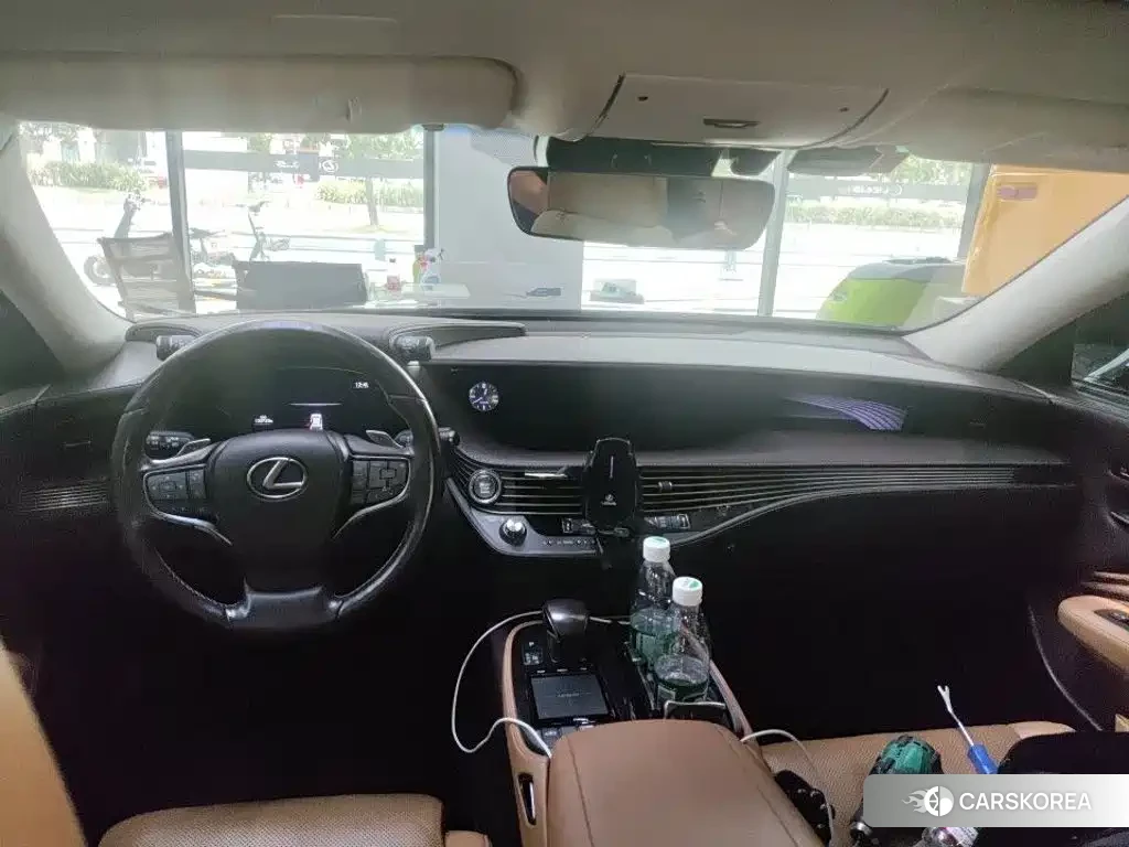 Lexus LS 2019 Черный из Китая, фото 3