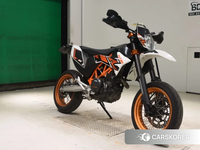 KTM 690 SMC R 2017 из Японии, фото 5