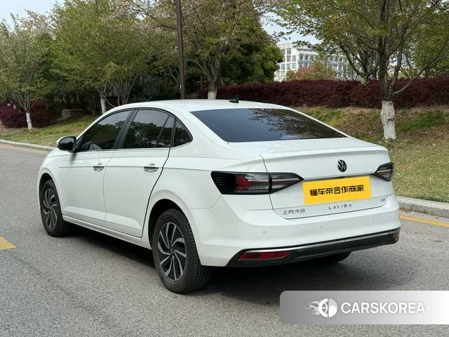 Volkswagen Lavida 2024 Белый из Китая, фото 6