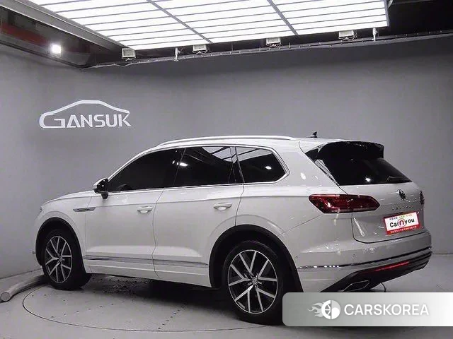 Volkswagen Touareg 3rd generation id 3054891 из Кореи 13