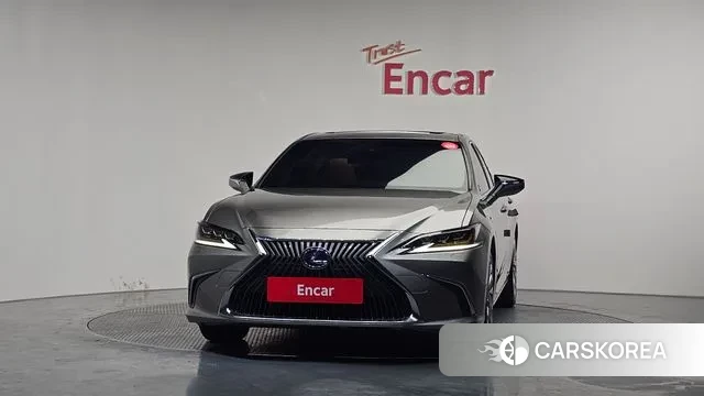 Lexus ES300h 7th generation id 3697943 из Кореи 13