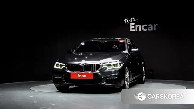 BMW 5 Series (G30) id 3460234 из Кореи 13