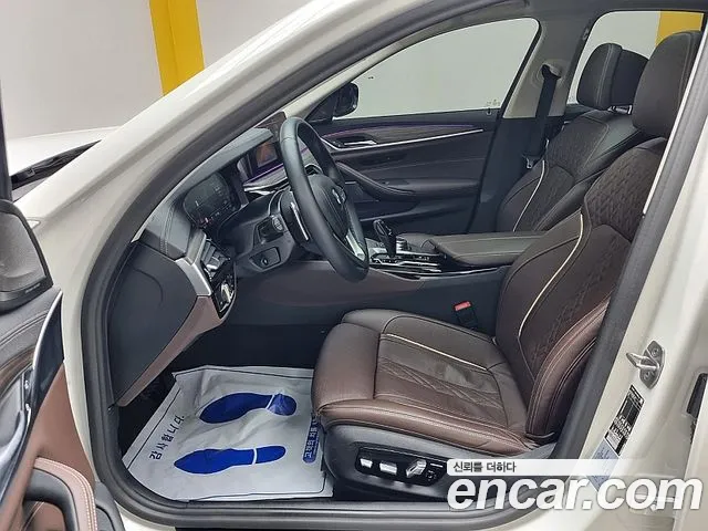 BMW 5 Series (G30) id 2686801 из Кореи 13