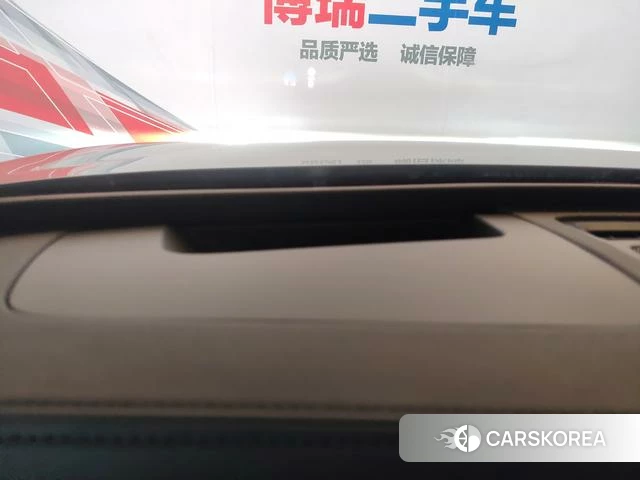 Volkswagen Passat id 4272679 из Китая 23