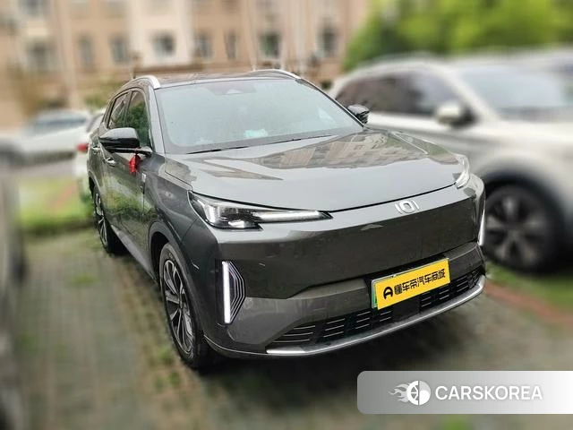 Changan Qiyuan Q05 classic 2025 Серебристо-серый из Китая, фото 3