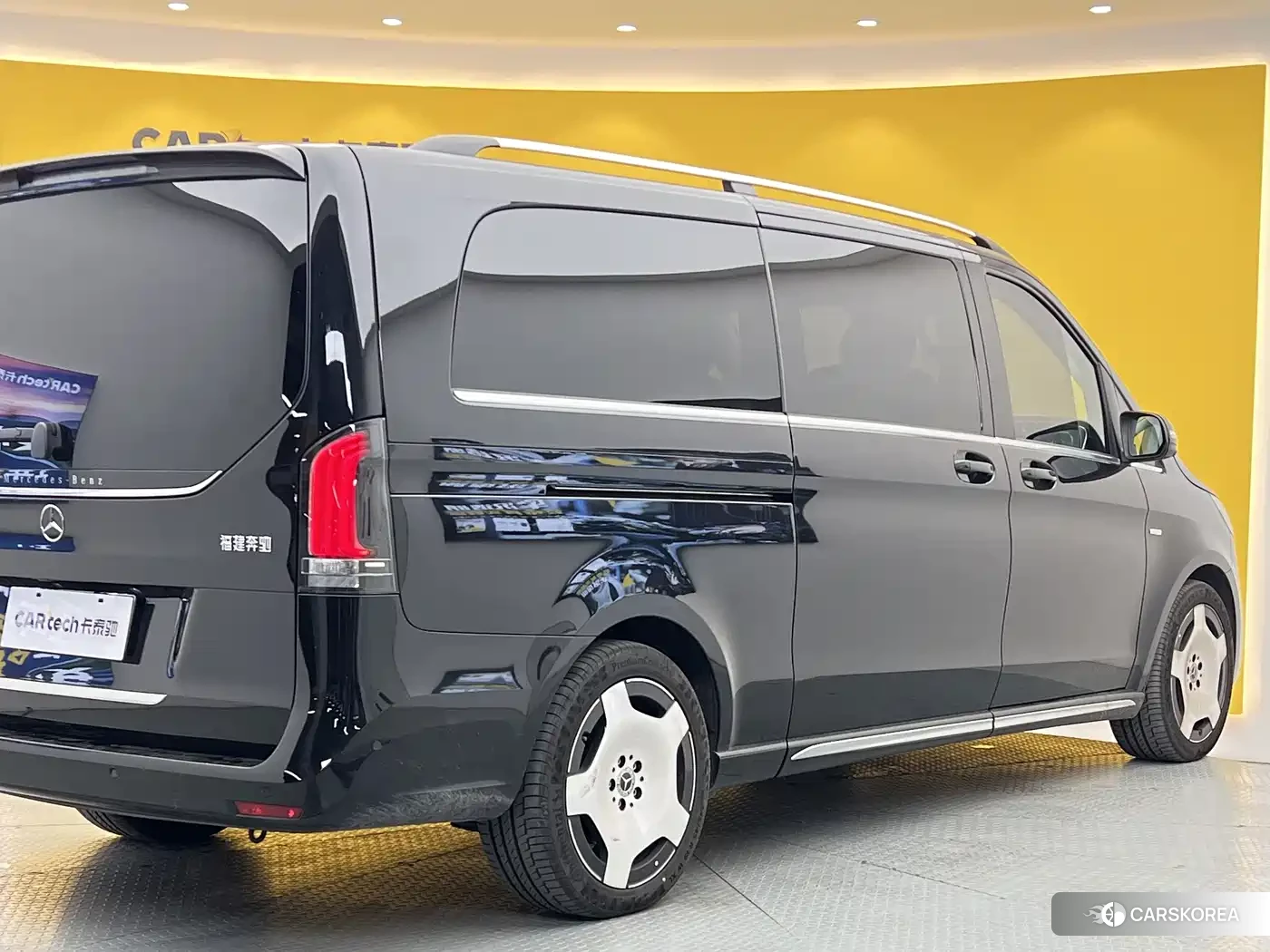 Mercedes-Benz V-Class id 4679695 из Китая 23