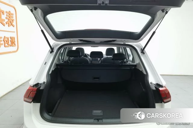 Volkswagen Tiguan L id 4210112 из Китая 17