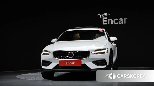 Volvo V60 Cross-Country 2nd Generation id 3373105 из Кореи 13