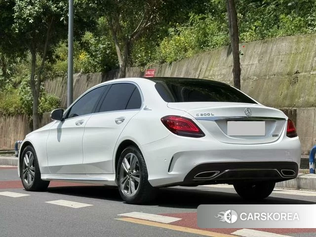 Mercedes-Benz Class C 2021 Белый из Китая, фото 3