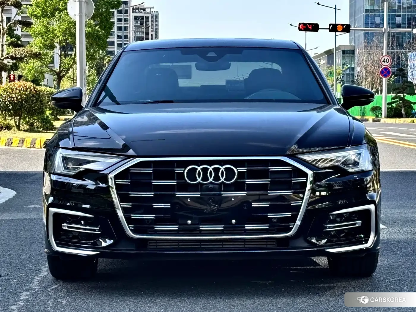Audi A6L id 4548271 из Китая 13