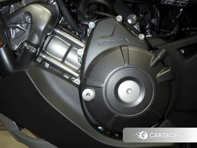 Engine photo