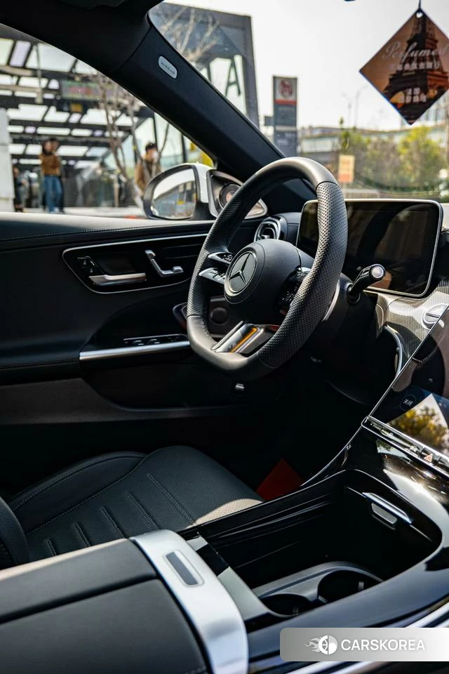 Mercedes-Benz Class C 2024 Белый из Китая, фото 3