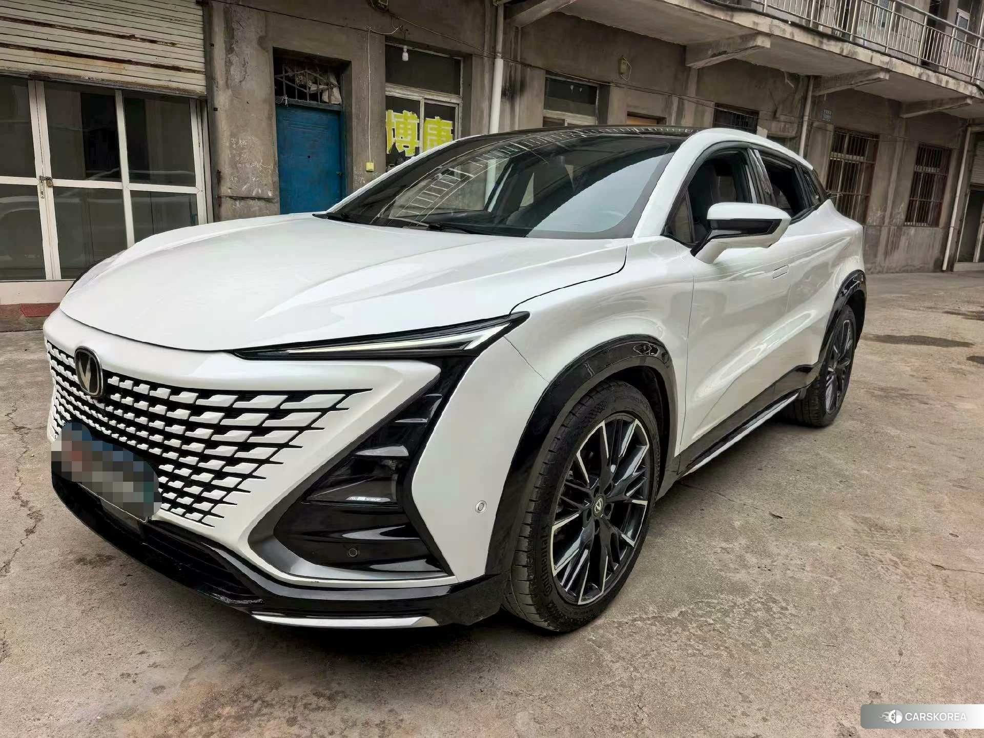 Chang'an UNI-T 2023 Белый из Китая, фото 3