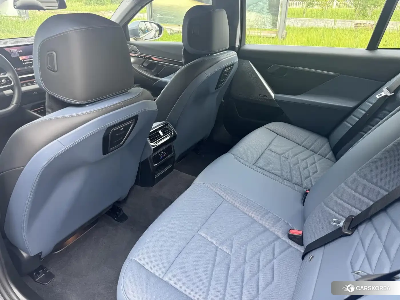 BMW i5 id 4655082 из Китая 9