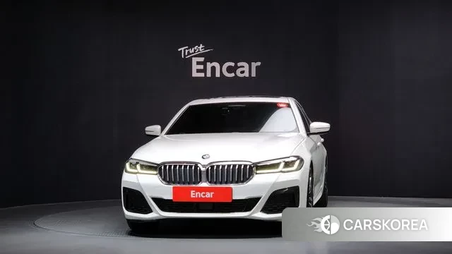 BMW 5 Series (G30) id 3444046 из Кореи 13