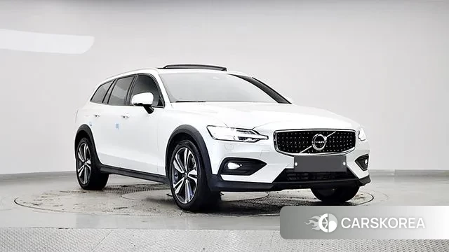 Volvo V60 Cross-Country 2nd Generation id 3324074 из Кореи 13