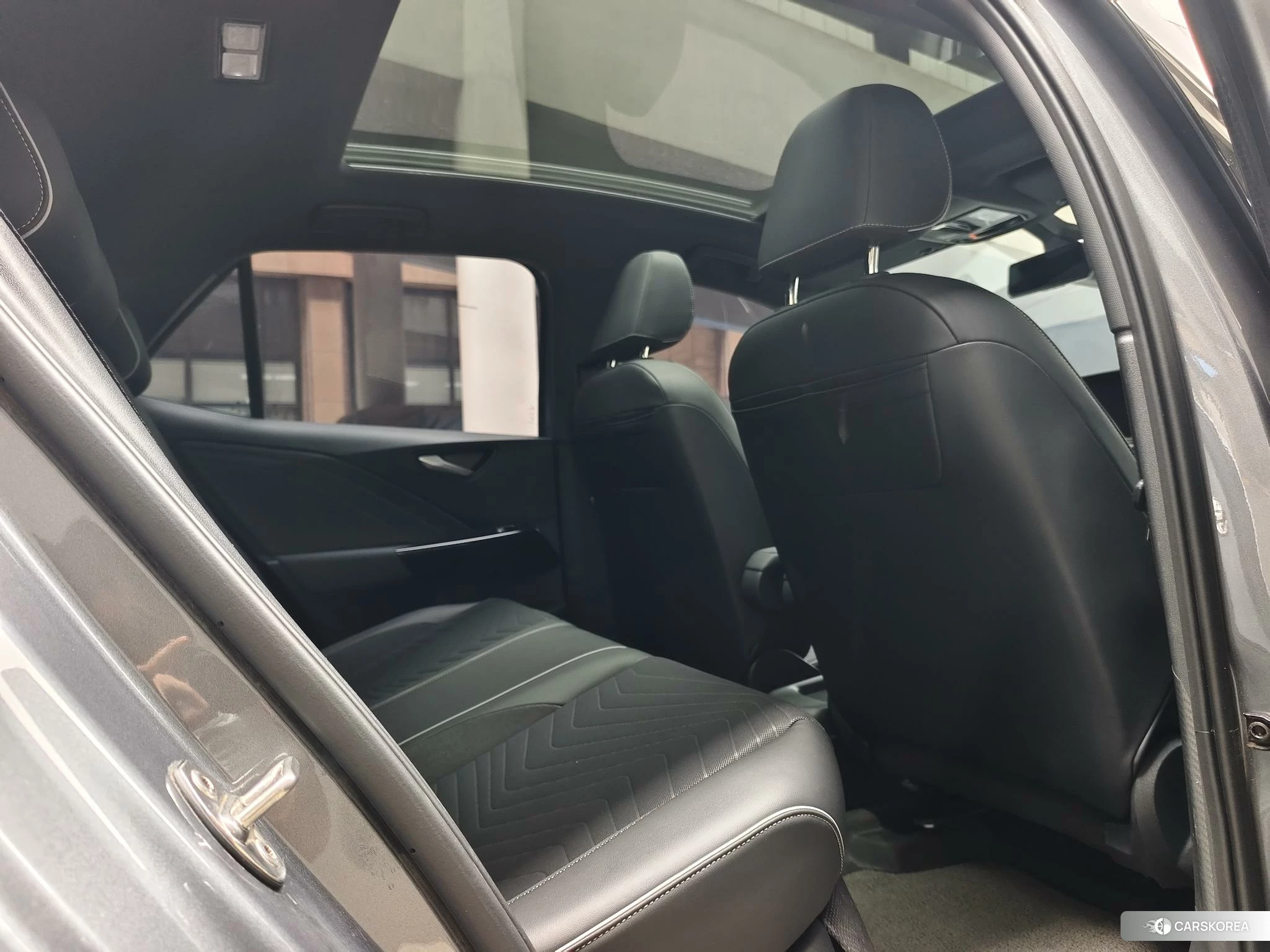 Volkswagen ID.3 2024 Темно-серый из Китая, фото 3