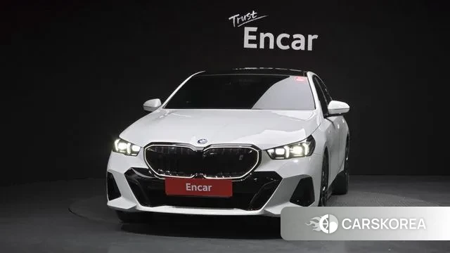 BMW i5 (G60) id 3467275 из Кореи 13