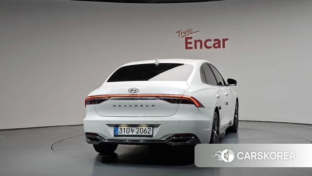 Hyundai The New Grandeur IG id 4429016 из Кореи 23