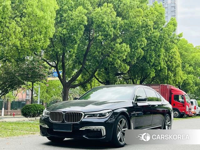 BMW 7 series 2018 Черный из Китая, фото 3