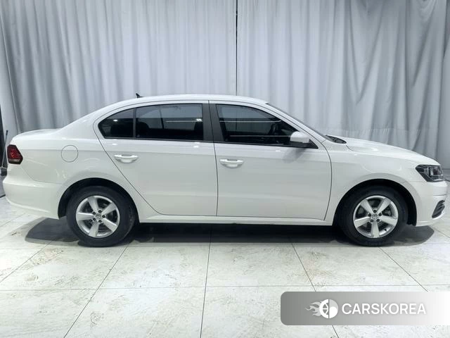 Volkswagen Lavida id 4274013 из Китая 8