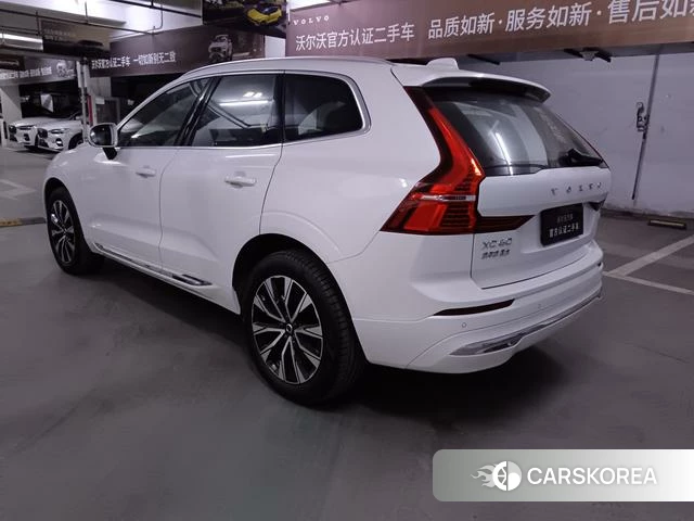 Volvo XC60 2025 Белый из Китая, фото 3