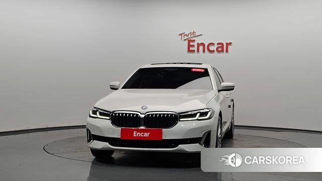BMW 5 Series (G30) id 4573084 из Кореи 23