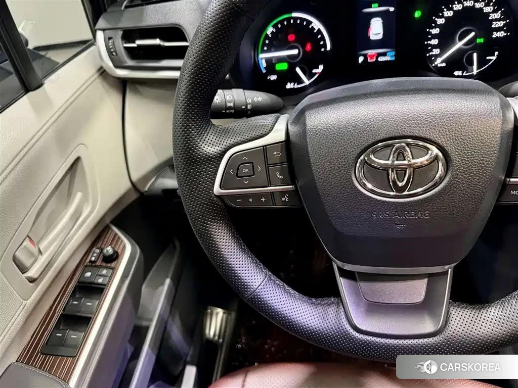 Toyota Sienna id 4599736 из Китая 22