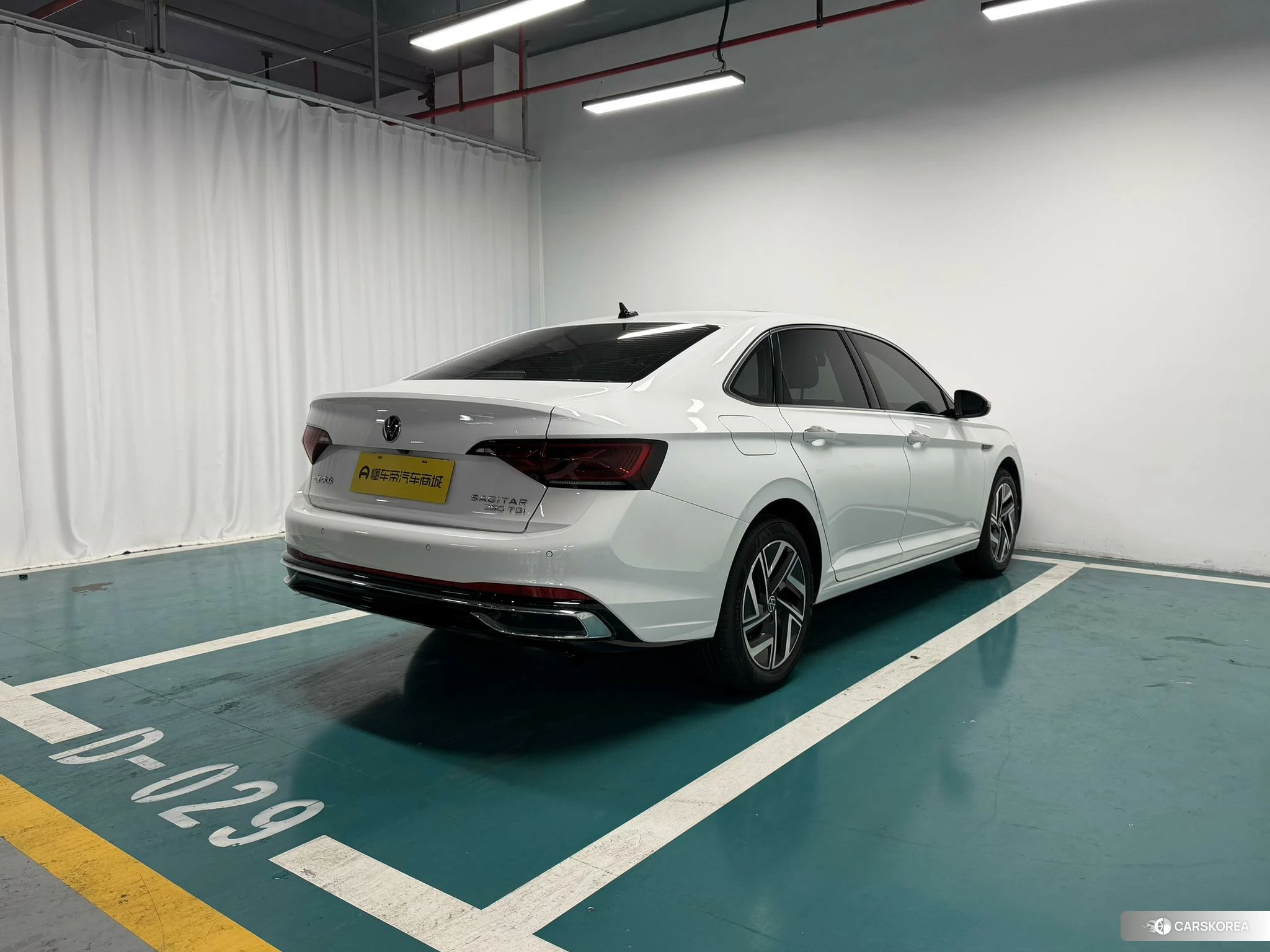Volkswagen Sagitar id 4461991 из Китая 13