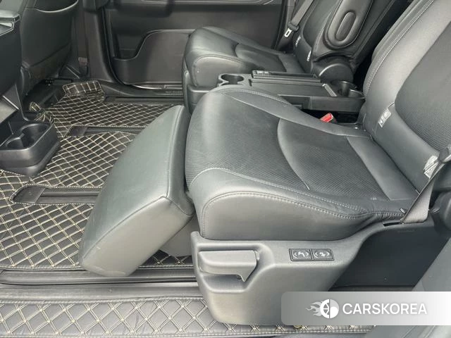 Toyota Saina id 4260989 из Китая 15