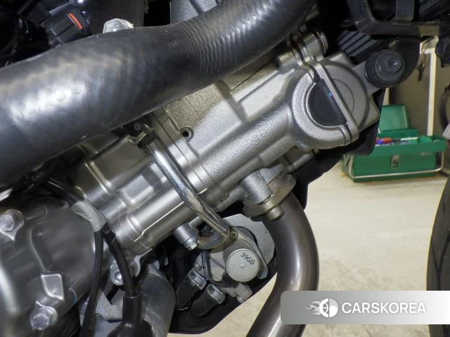 Engine photo