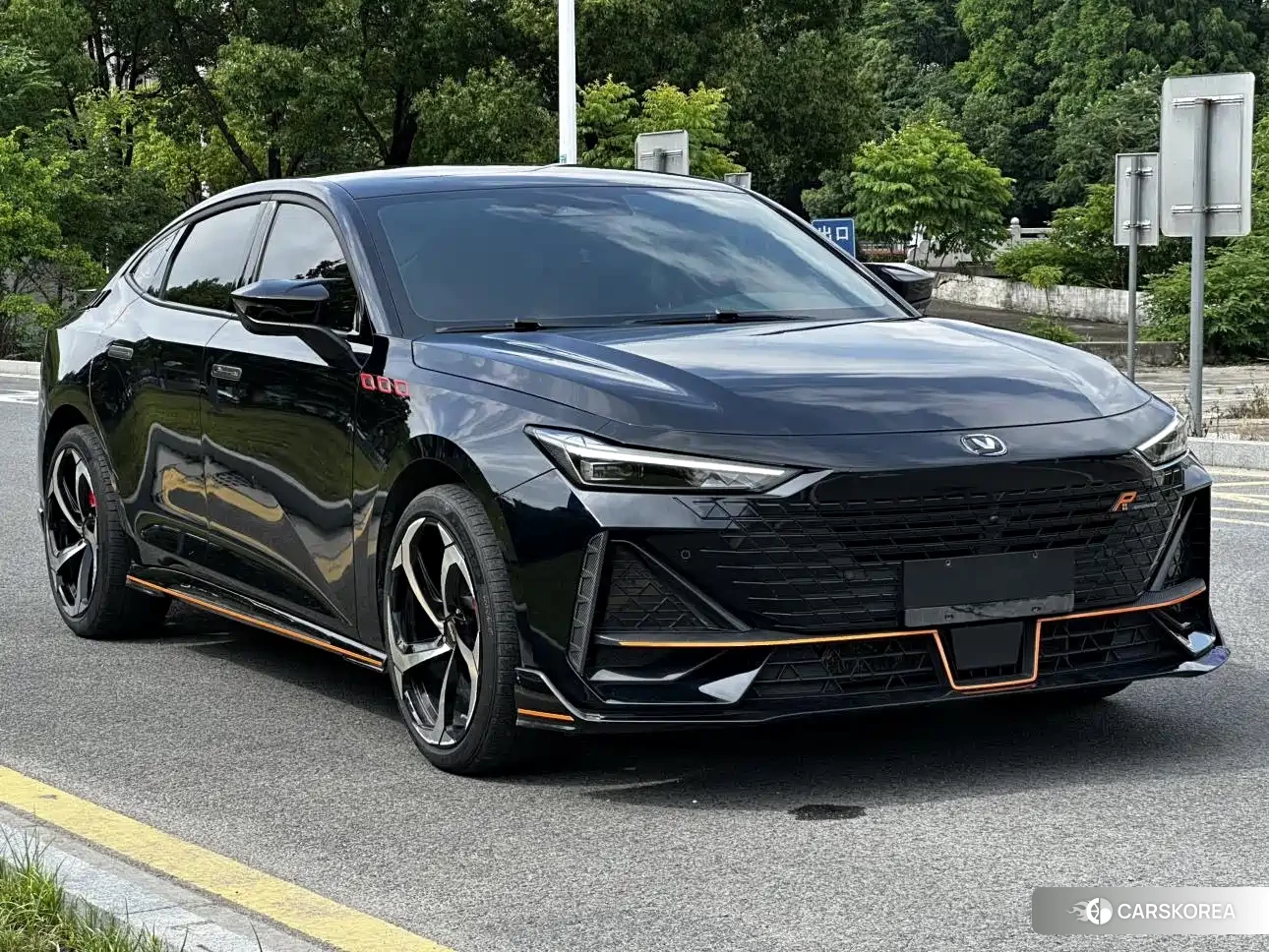 Chang'an UNI-V id 4600605 из Китая 10