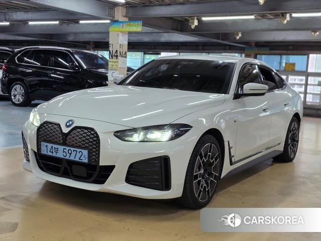 BMW i4 2025 Белый из Кореи, фото 3