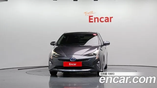 Toyota Prius 4th Generation id 2933028 из Кореи 13