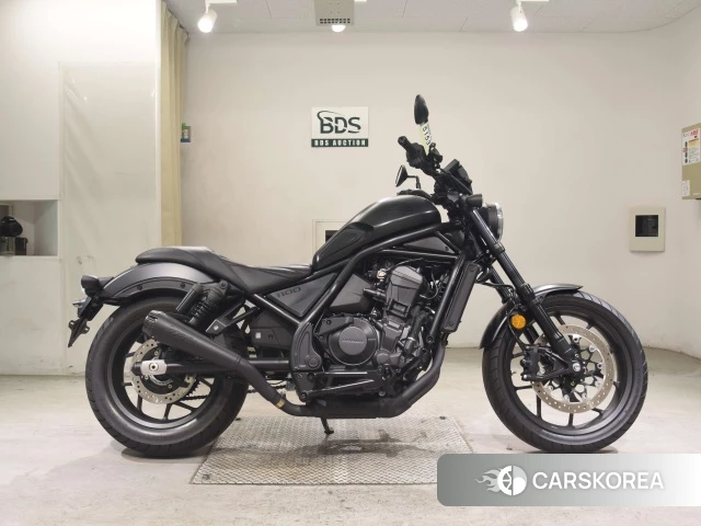 Проданный Honda REBEL 1100 2025 из Японии