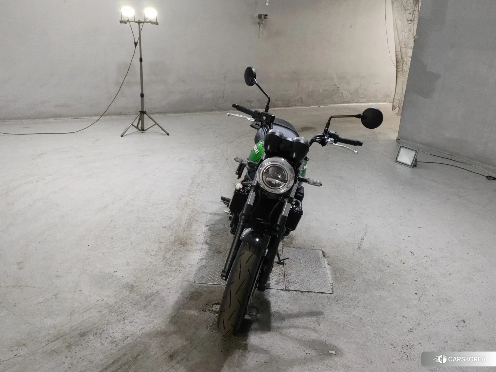 Kawasaki Z650RS 2025 из Японии, фото 4