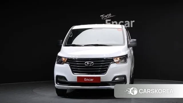 Hyundai The New Grand Starex id 3713796 из Кореи 13