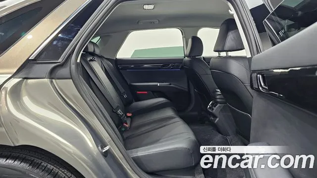 Hyundai Grandeur (GN7) id 2559627 из Кореи 13