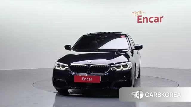 BMW 5 Series (G30) id 3687254 из Кореи 13