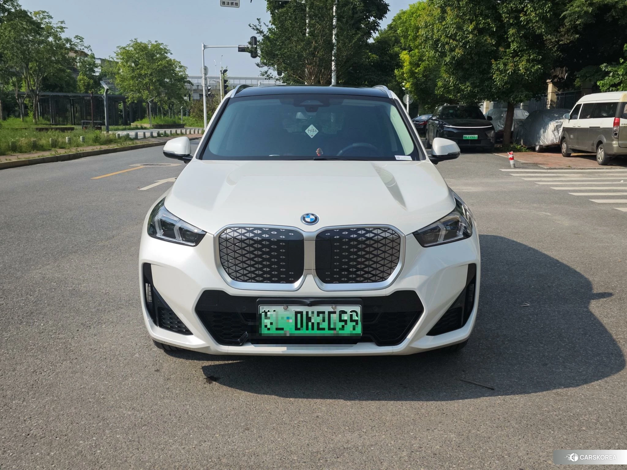 BMW iX1 2025 Белый из Китая, фото 4