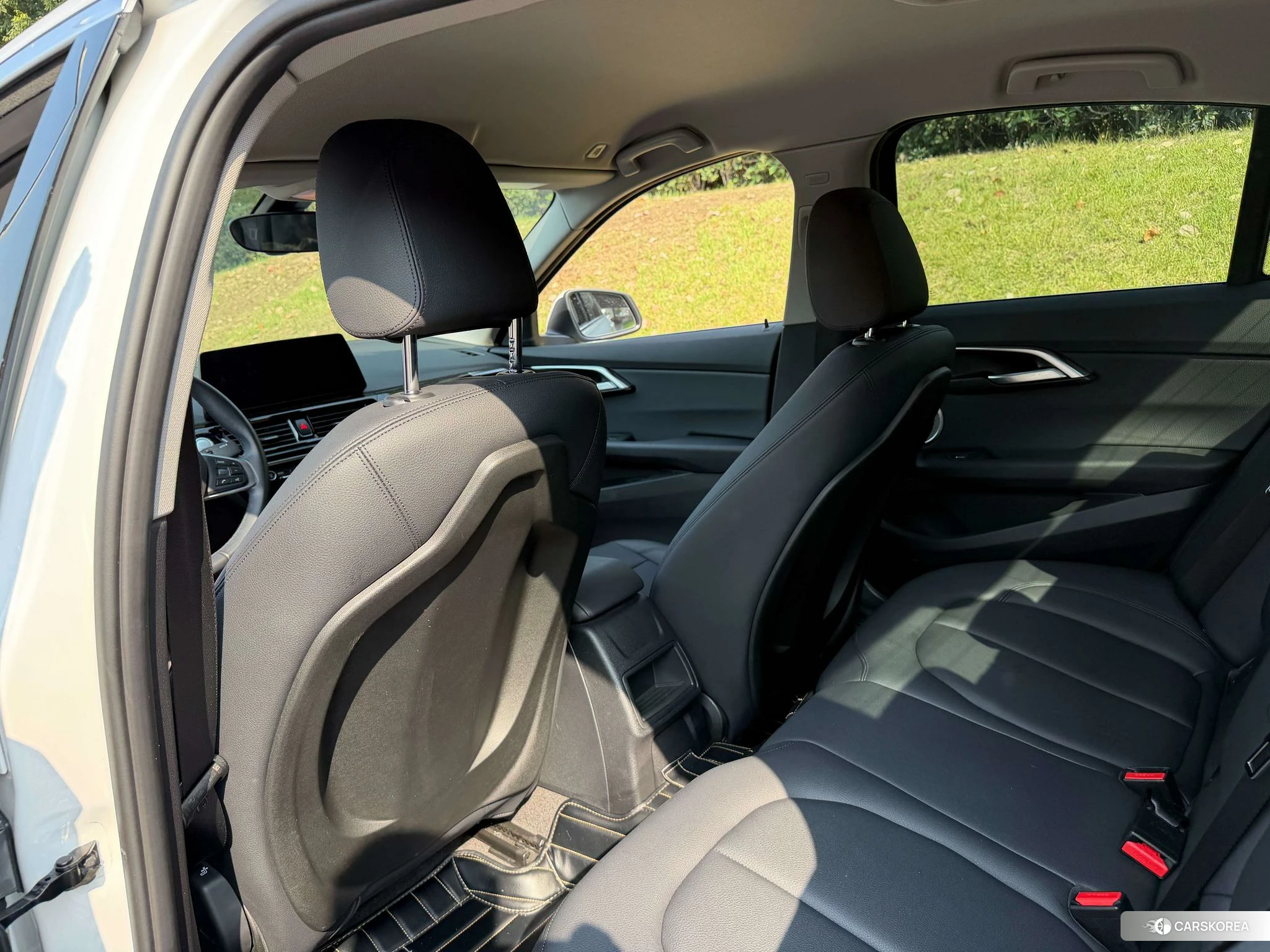 BMW 1 series id 4440846 из Китая 7