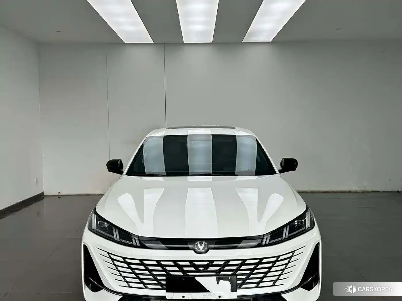 Chang'an Yidong 2026 Белый из Китая, фото 3