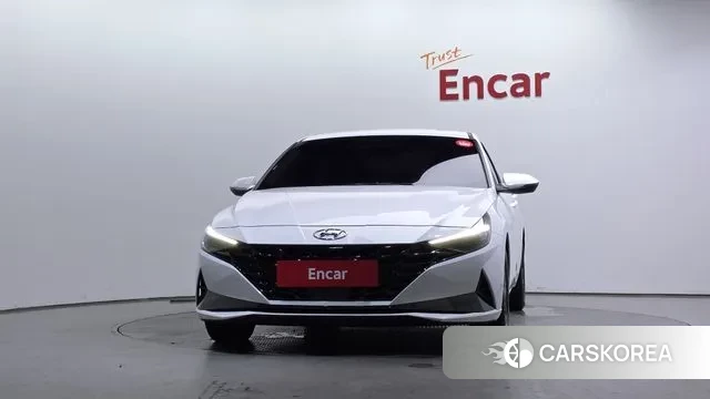 Hyundai Avante Hybrid (CN7) id 3115980 из Кореи 13