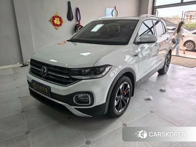 Volkswagen Exploring the shadow id 4359418 из Китая 13