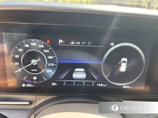 Kia Carnival 4th generation 2023 Белый из Кореи, фото 3