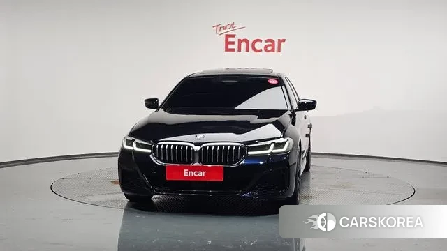 BMW 5 Series (G30) id 3032007 из Кореи 13