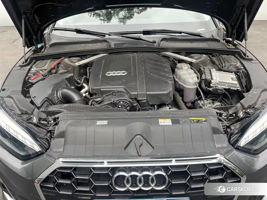 Audi A5 id 4644704 из Китая 16