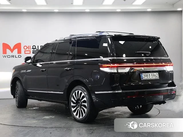 Lincoln Navigator 4th generation id 3701176 из Кореи 13