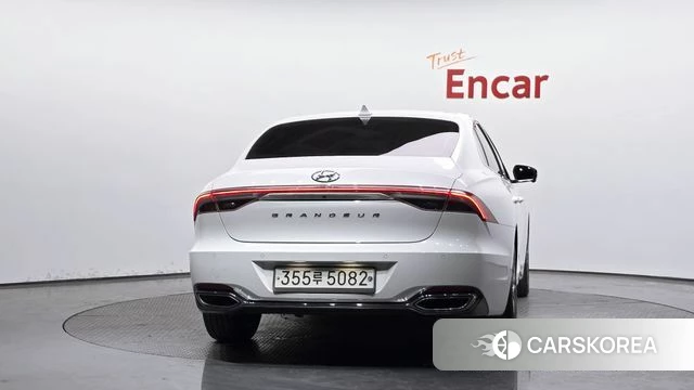 Hyundai The New Grandeur IG id 3916809 из Кореи 13