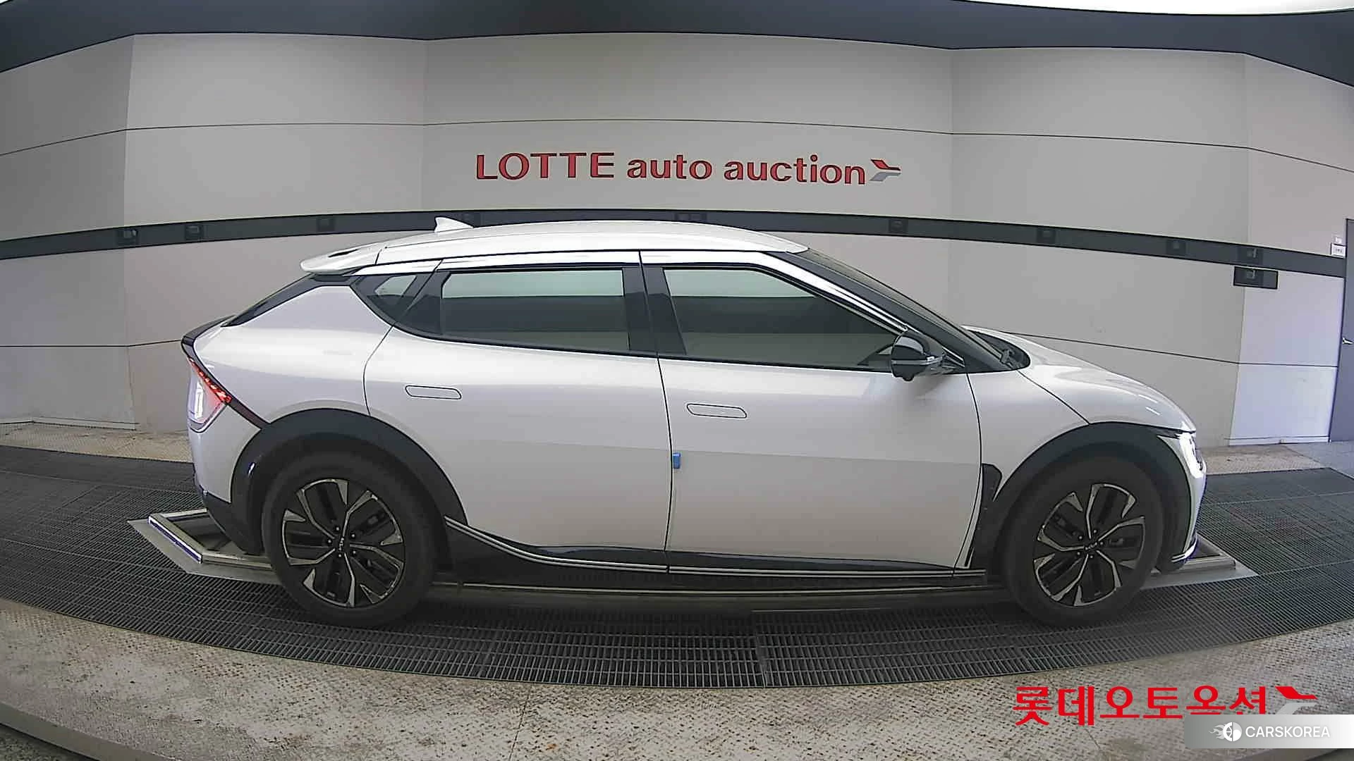 Kia EV6 id 4289620 из Кореи 23